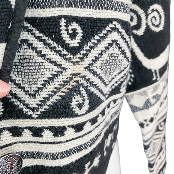 Vintage Crop Black/White Boho Jacket | Medium - Picture 5 of 6